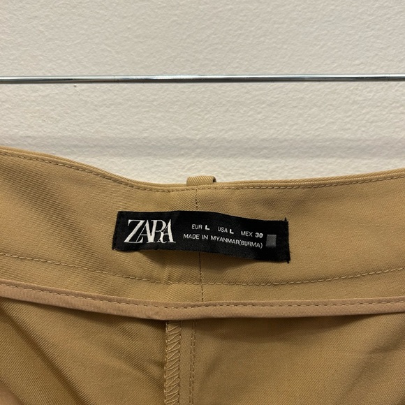 Nwot Zara Wide Leg high waisted trousers with darts. - Picture 3 of 5